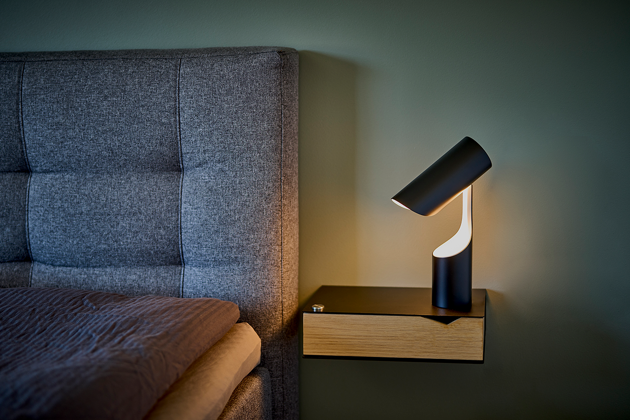 Leklint353 Mutatio Table Lamp Lifestyle6